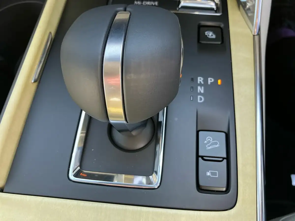 2025-mazda-cx-60-25-e-skyactiv-takumi-panoramic-sunroof-big-36