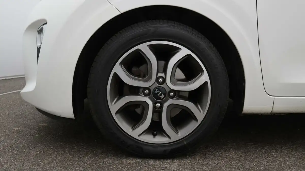 2020-kia-picanto-125-3-big-18