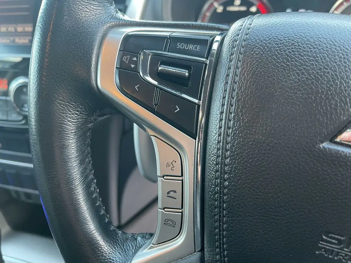 2021-mitsubishi-l200-22di-d-barbarian-auto-big-11