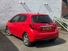 2017-toyota-yaris-15-vvt-i-icon-hybrid-small-9