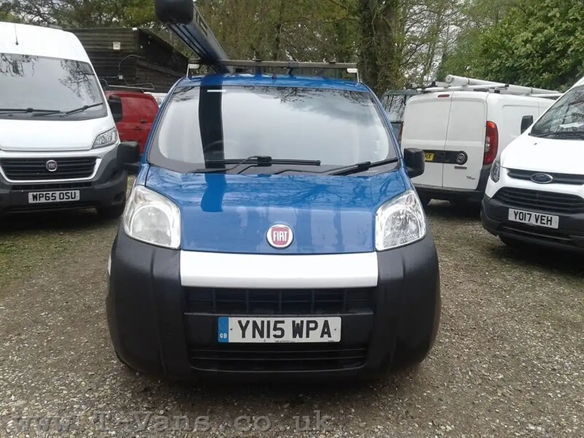 2015-fiat-fiorino-13jtd-cargo-sx-big-1