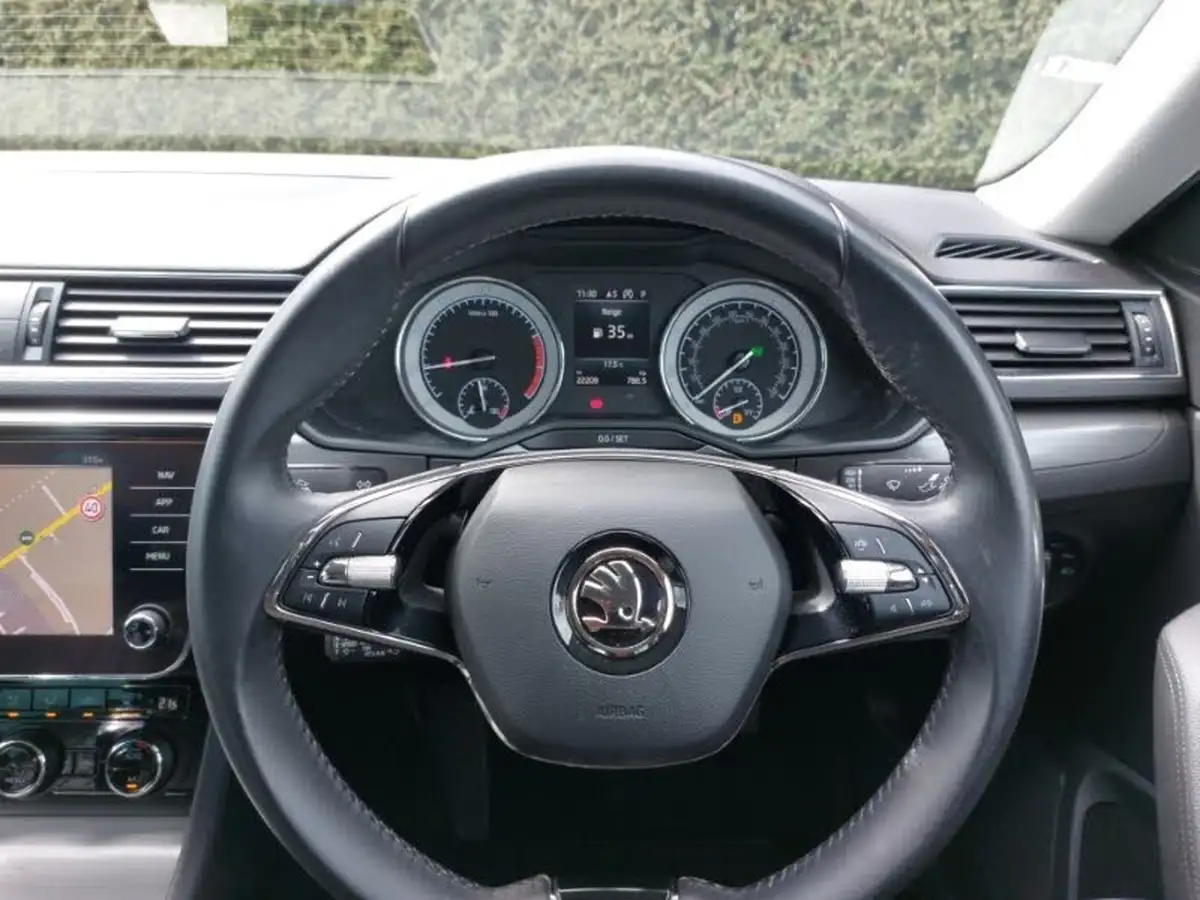 2020-skoda-superb-15-tsi-se-l-hatchback-dsg-big-16
