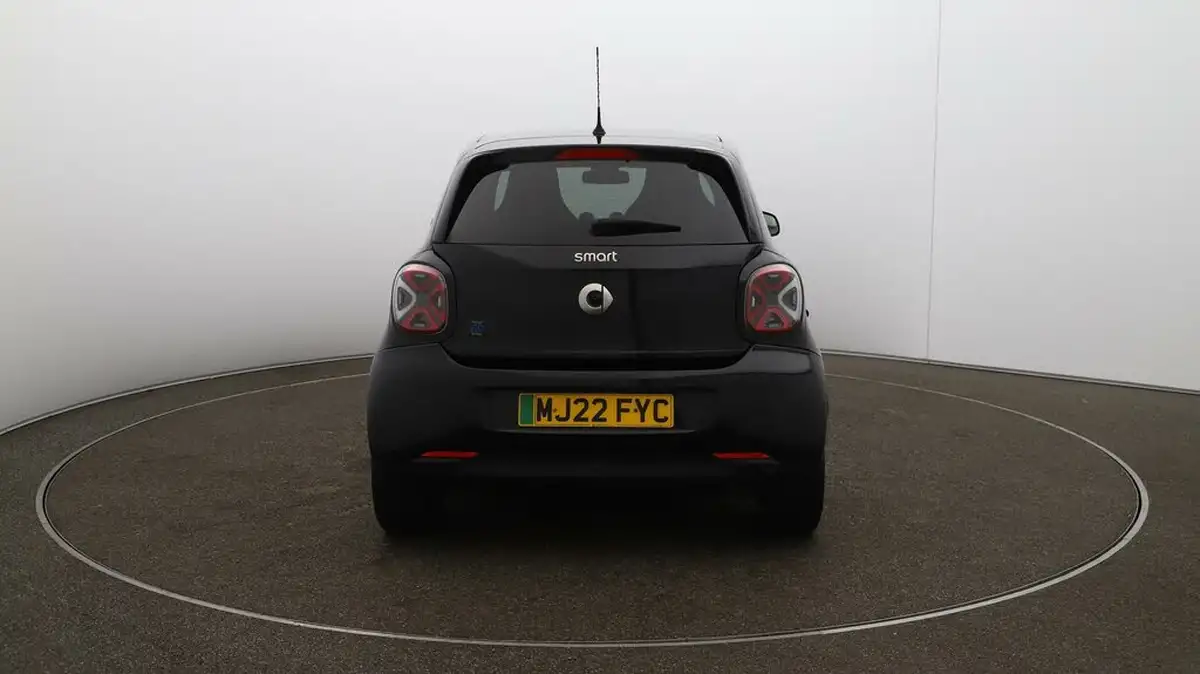2022-smart-forfour-eq-exclusive-big-48