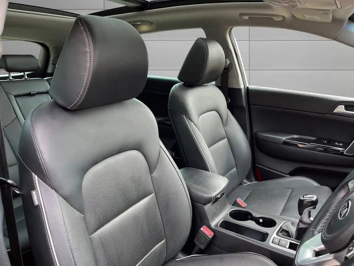 2019-kia-sportage-16-t-gdi-4-big-12