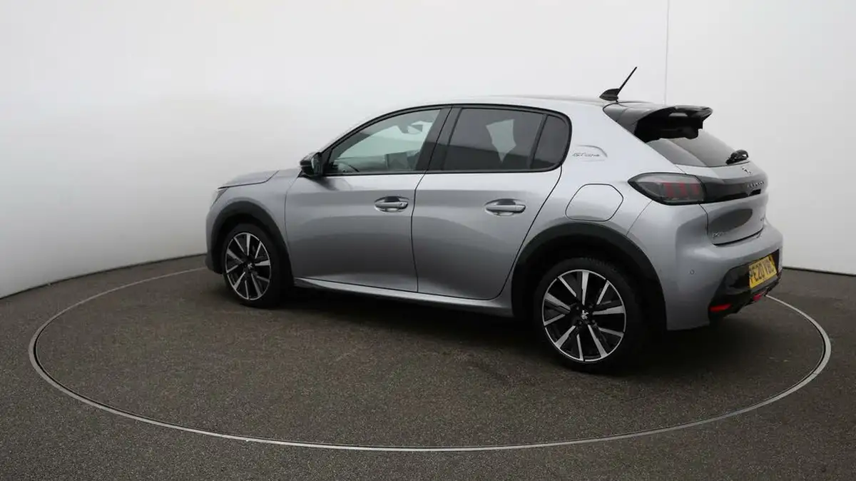 2020-peugeot-208-12-puretech-gt-line-100bhp-eat8-big-27