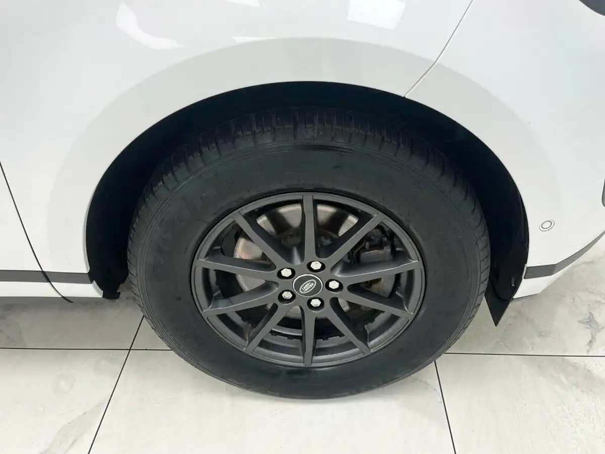 2021-land-rover-range-rover-evoque-20-d165-evoque-big-14