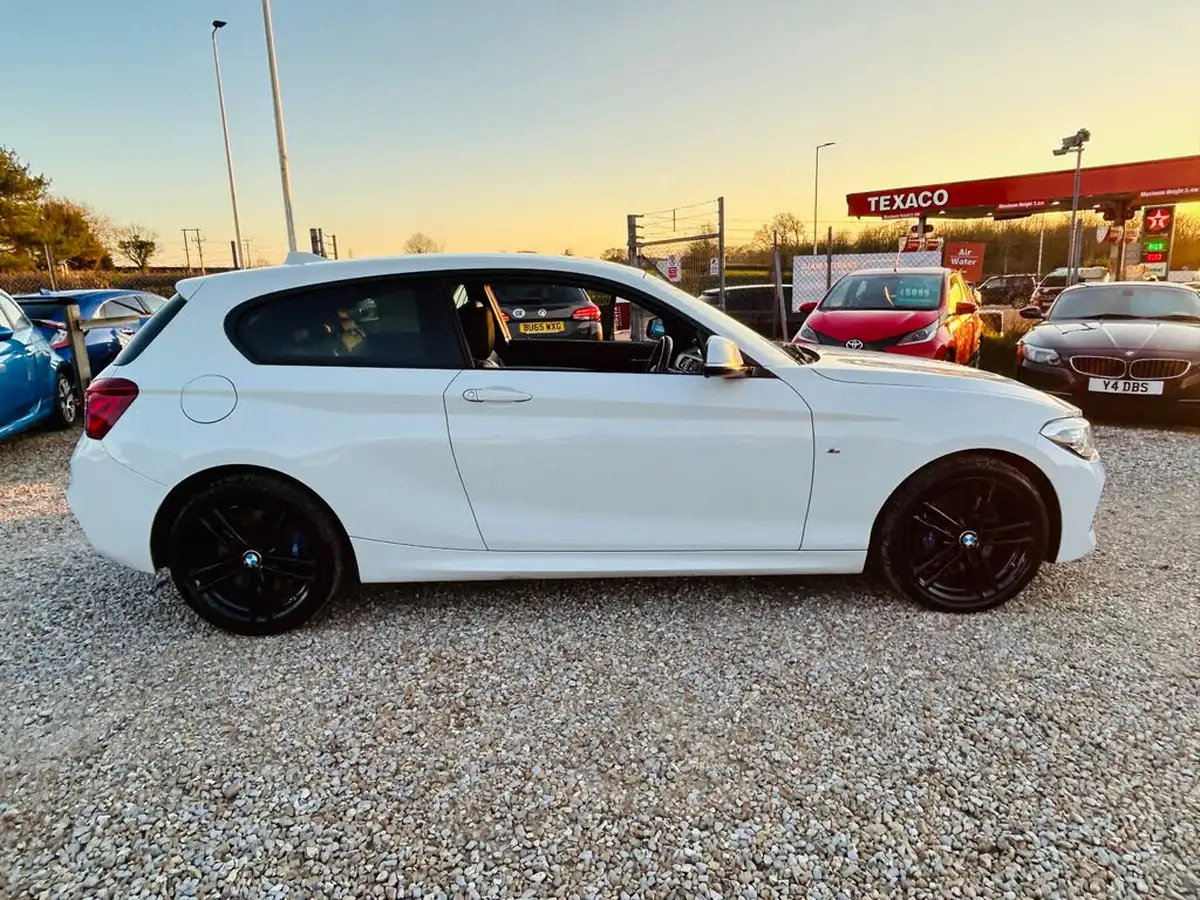 2019-bmw-1-series-20td-118d-m-sport-shadow-edition-ss-3d-big-9