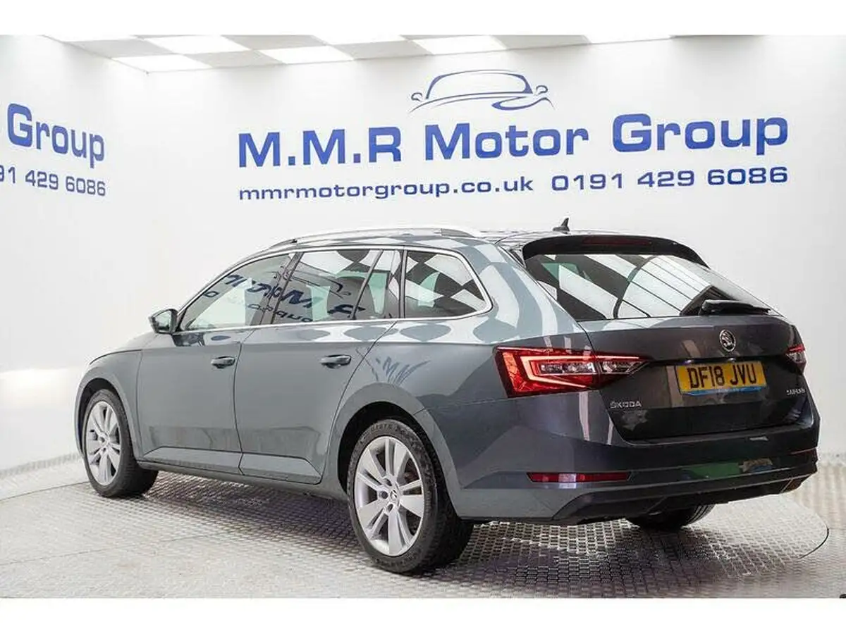 2018-skoda-superb-20tdi-scr-se-l-executive-150ps-estate-dsg-big-15