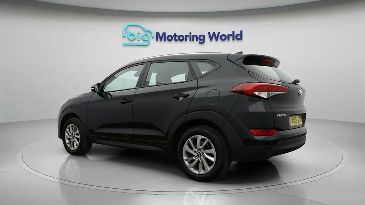 2018-hyundai-tucson-16-gdi-blue-drive-se-nav-big-4