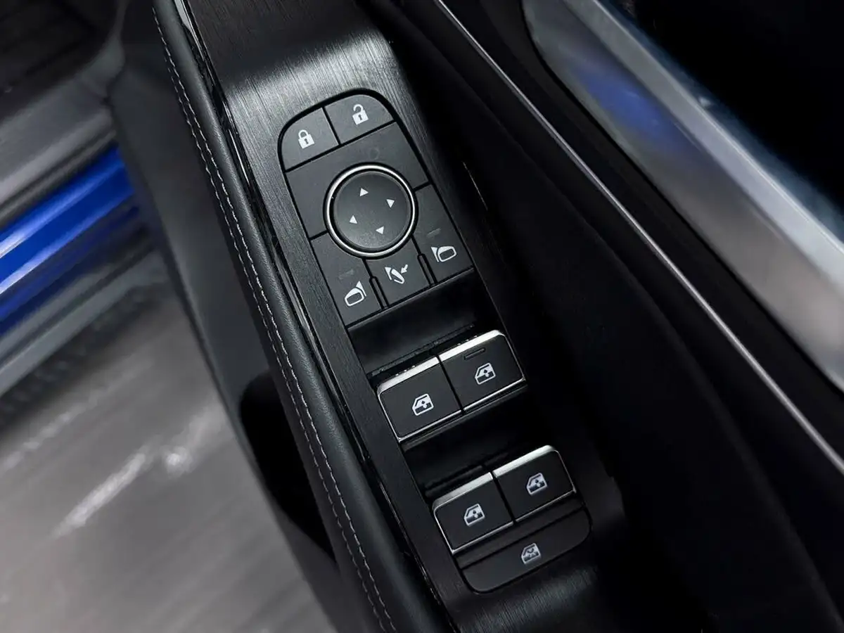 2023-nissan-x-trail-15-e-power-tekna-213ps-e-4orce-big-18
