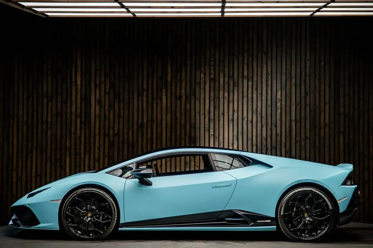 2021-lamborghini-huracan-big-6