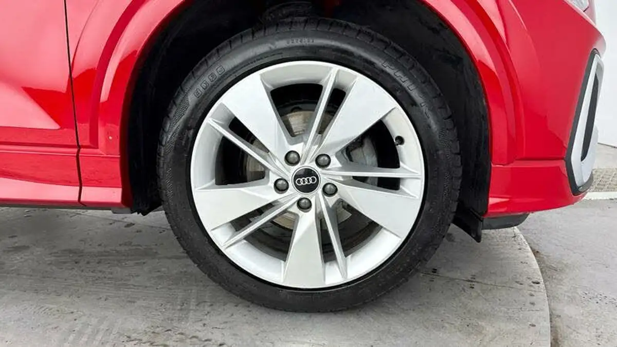 2021-audi-q2-10-30-tfsi-s-line-big-4