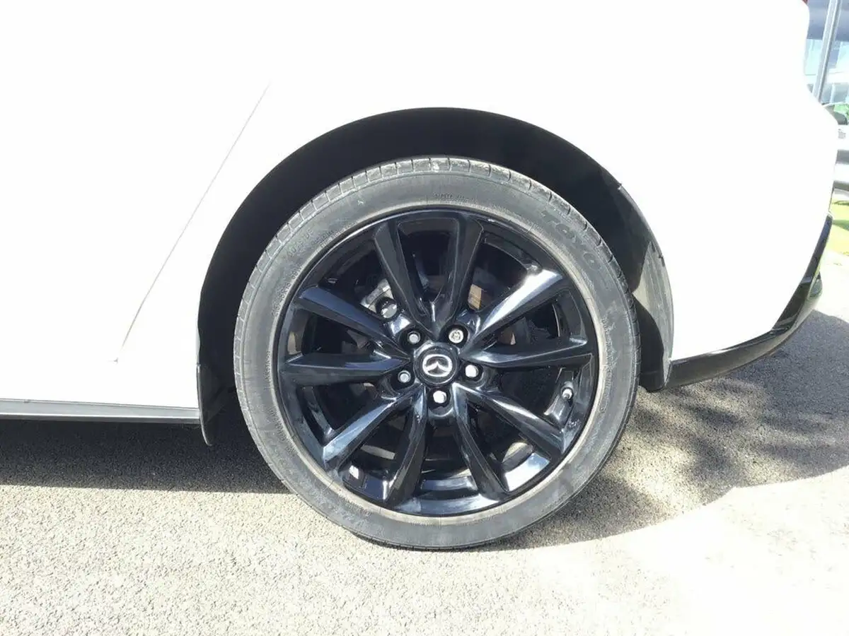 2019-mazda-mazda3-20-sport-lux-180ps-hatchback-5d-big-32
