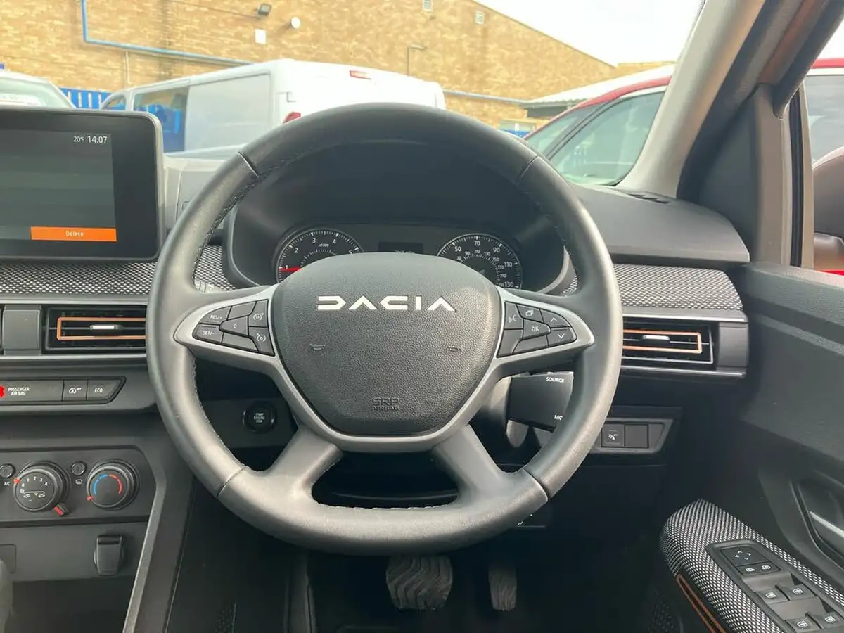 2023-dacia-sandero-stepway-10-tce-expression-90bhp-auto-big-14