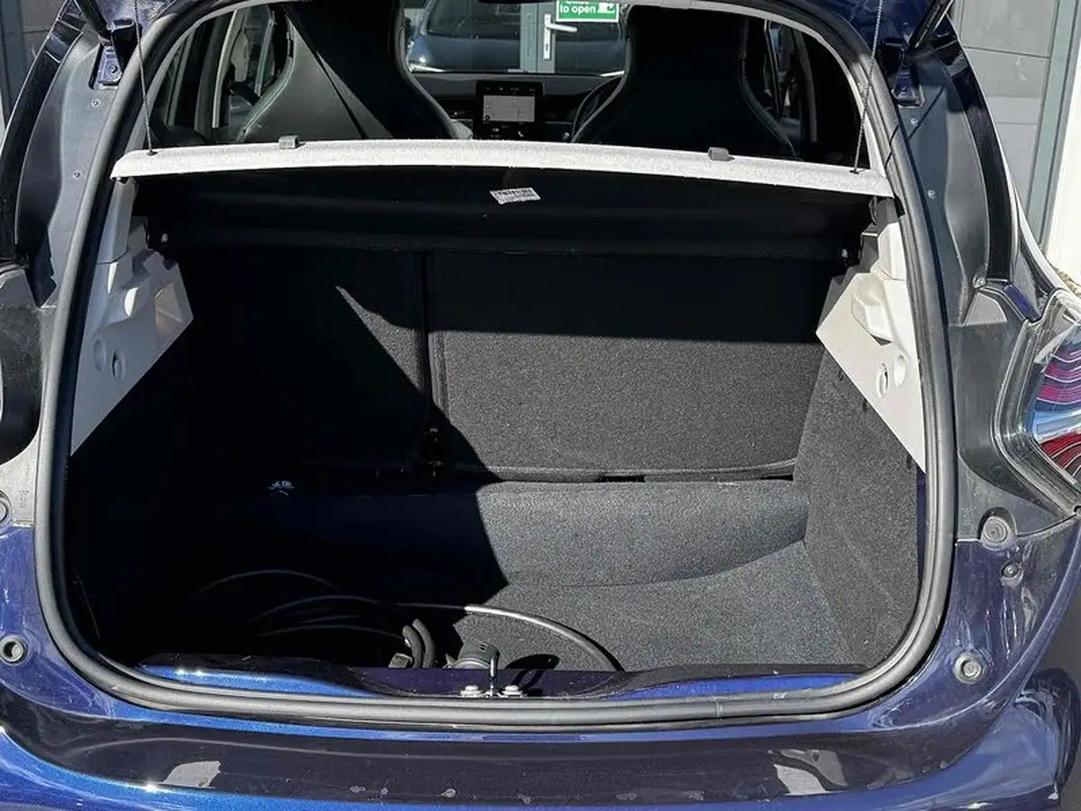 2022-renault-zoe-e-gt-line-big-13