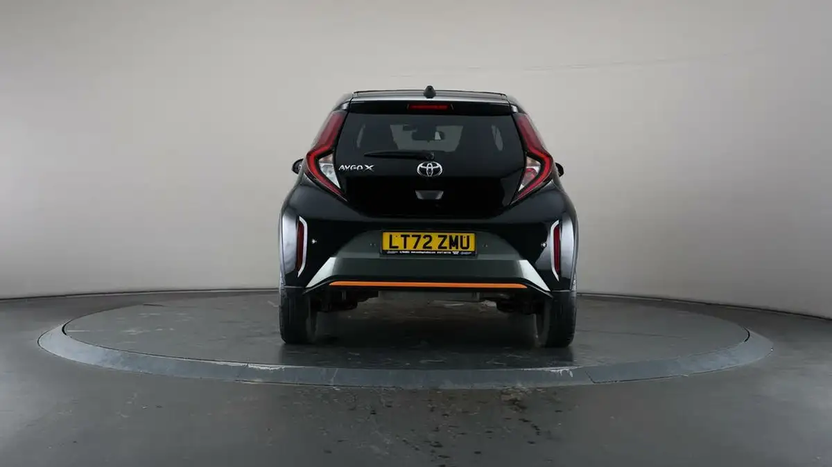 2022-toyota-aygo-x-10-vvt-i-limited-edition-big-24