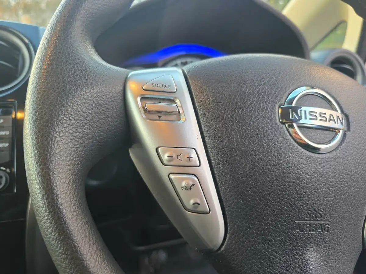 2013-nissan-note-12-acenta-premium-80ps-big-33