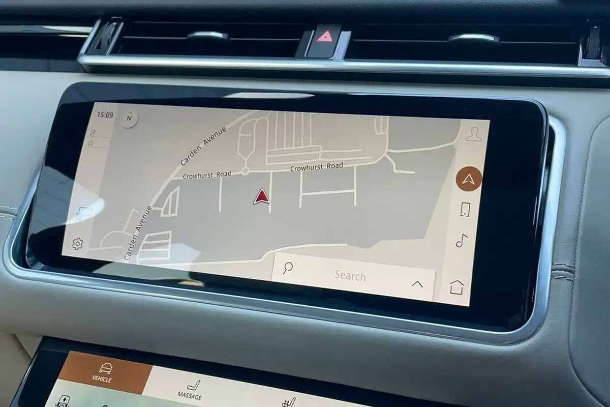 2022-land-rover-range-rover-velar-20-p250-r-dynamic-hse-249ps-big-4