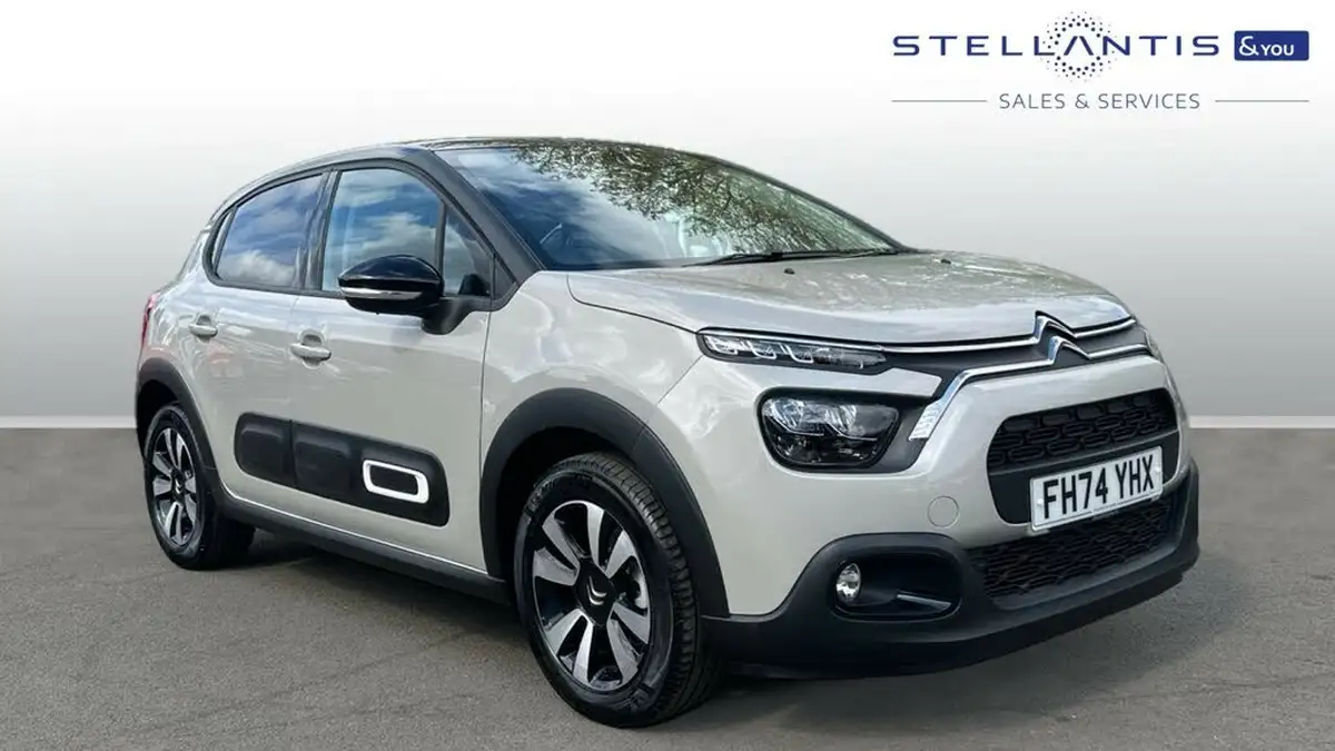 2025-citroen-c3-12-puretech-plus-110ps-eat6-big-0