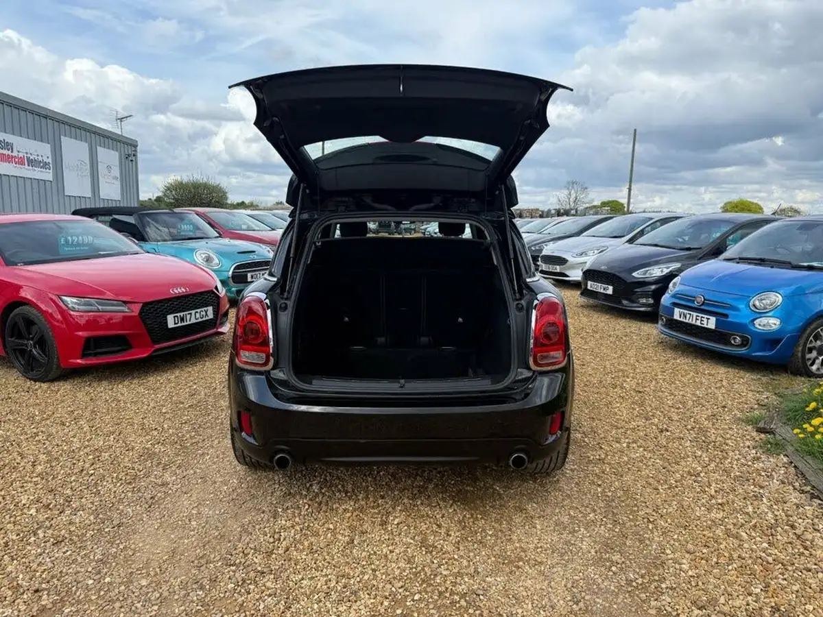 2017-mini-countryman-20-cooper-s-ss-big-9