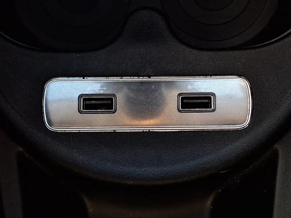 2024-fiat-500-10-big-17