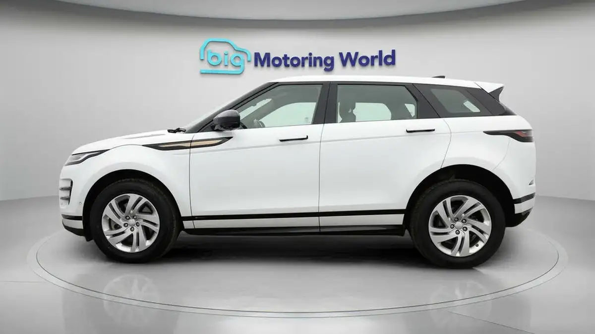 2021-land-rover-range-rover-evoque-20-d200-r-dynamic-s-big-3