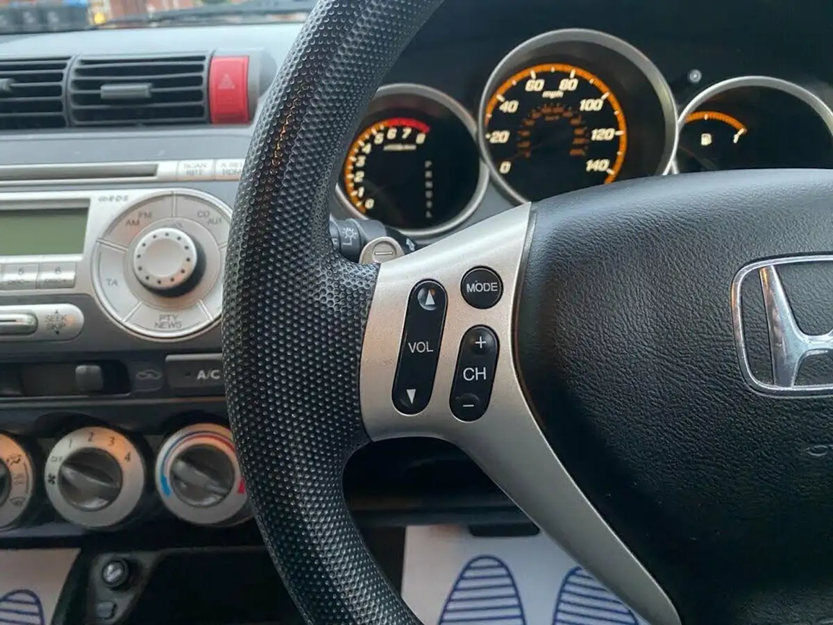 2008-honda-jazz-14-se-cvt-7-big-20