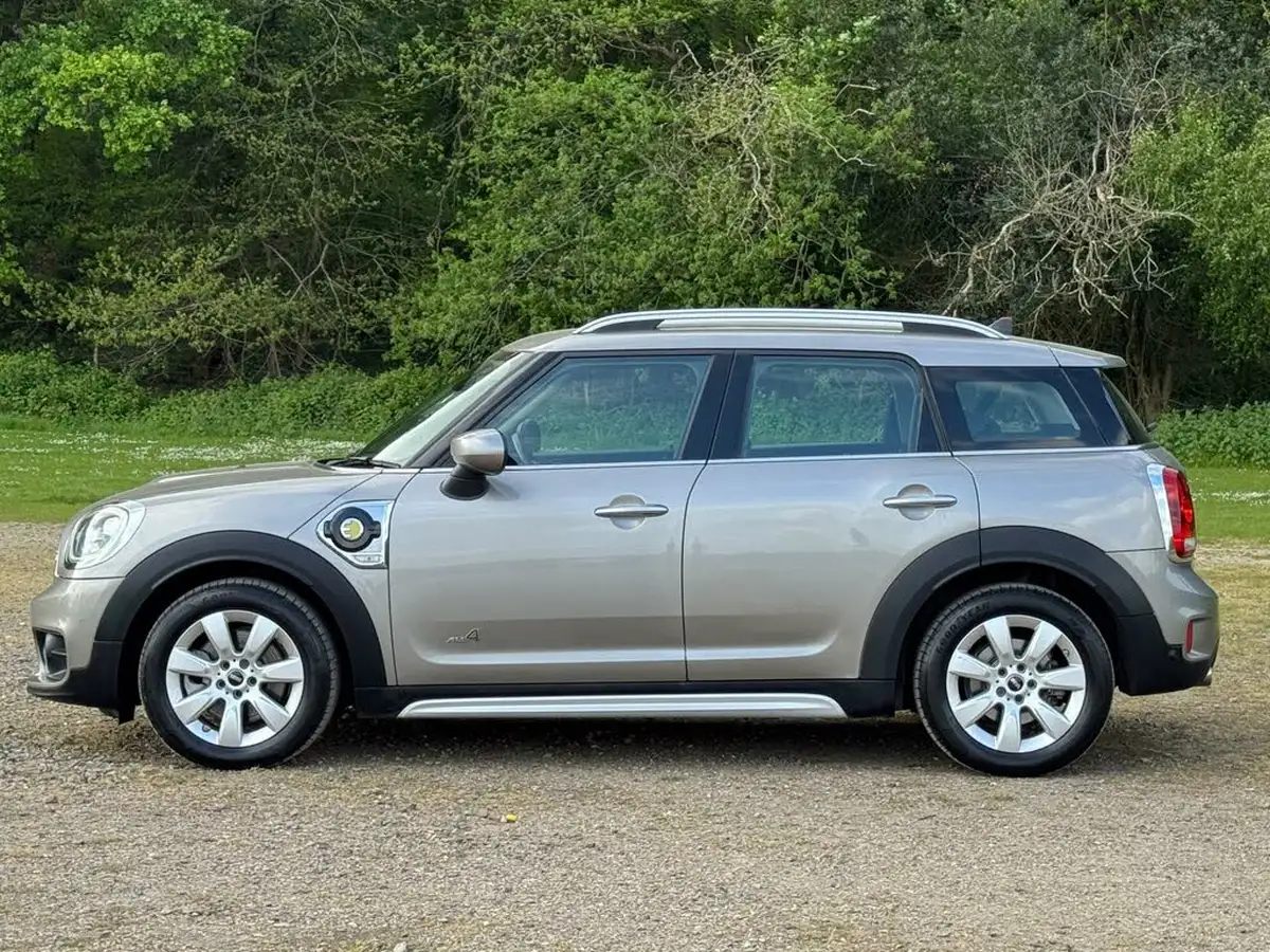 2019-mini-countryman-15-cooper-s-e-phev-classic-big-7