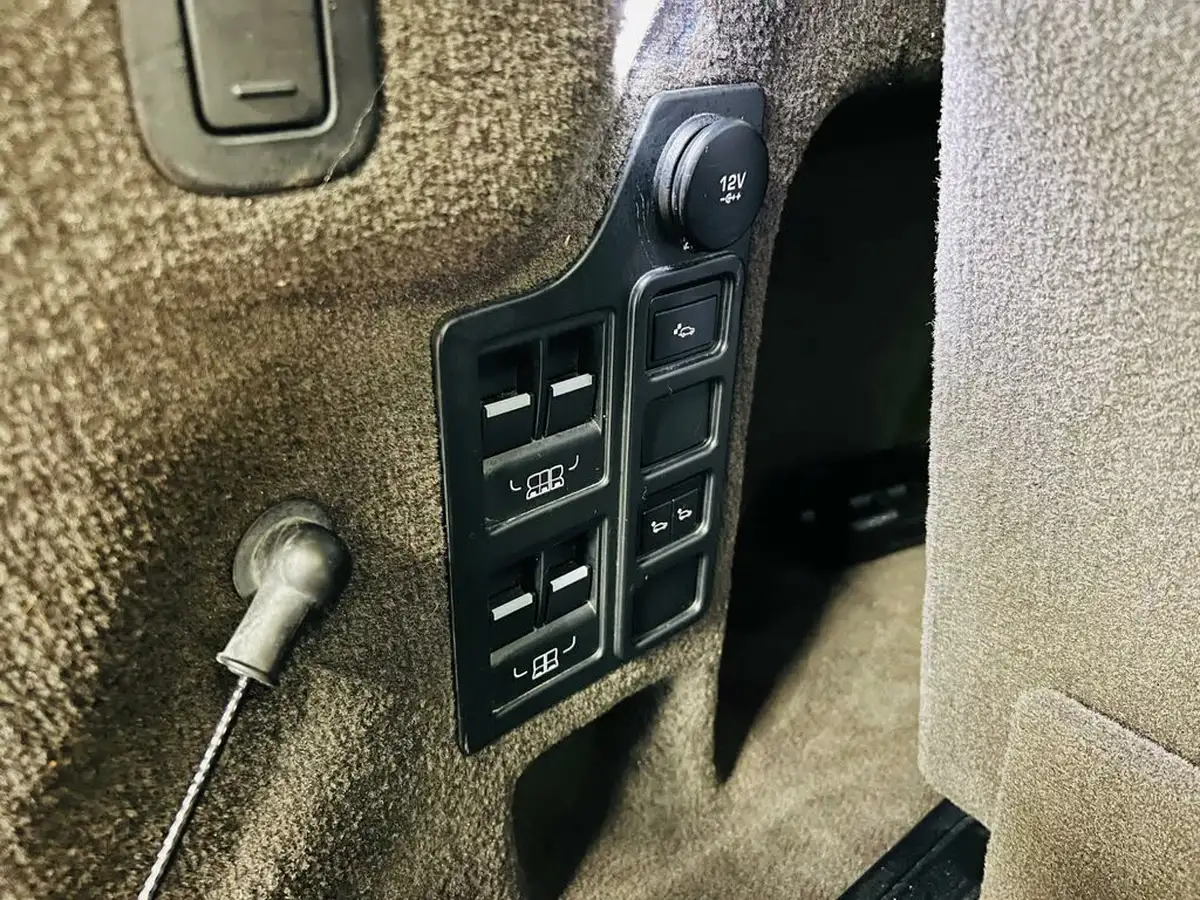 2019-land-rover-discovery-20-sd4-hse-big-20