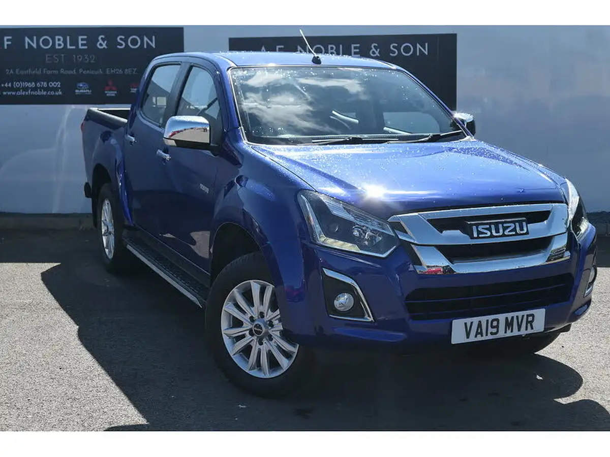 2019-isuzu-d-max-19td-yukon-double-pick-up-big-0
