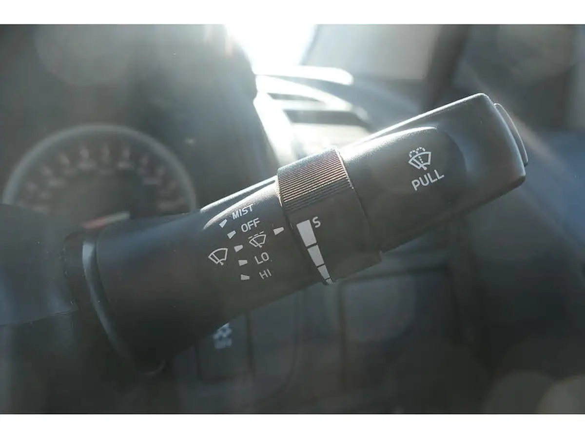 2019-isuzu-d-max-19td-yukon-double-pick-up-big-28