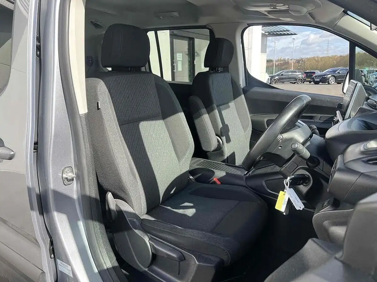 2019-peugeot-rifter-15-bluehdi-allure-100bhp-standard-big-21