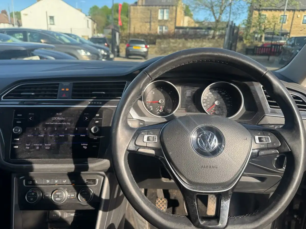 2019-volkswagen-tiguan-20tdi-match-150ps-4motion-big-9
