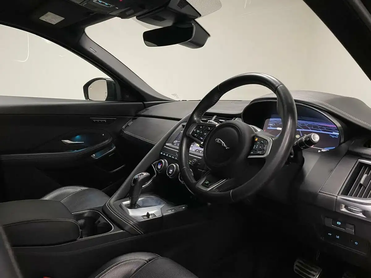 2020-jaguar-e-pace-20-i4d-r-dynamic-hse-180ps-big-17