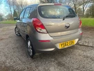 2012-hyundai-i20-14-style-99bhp-small-43