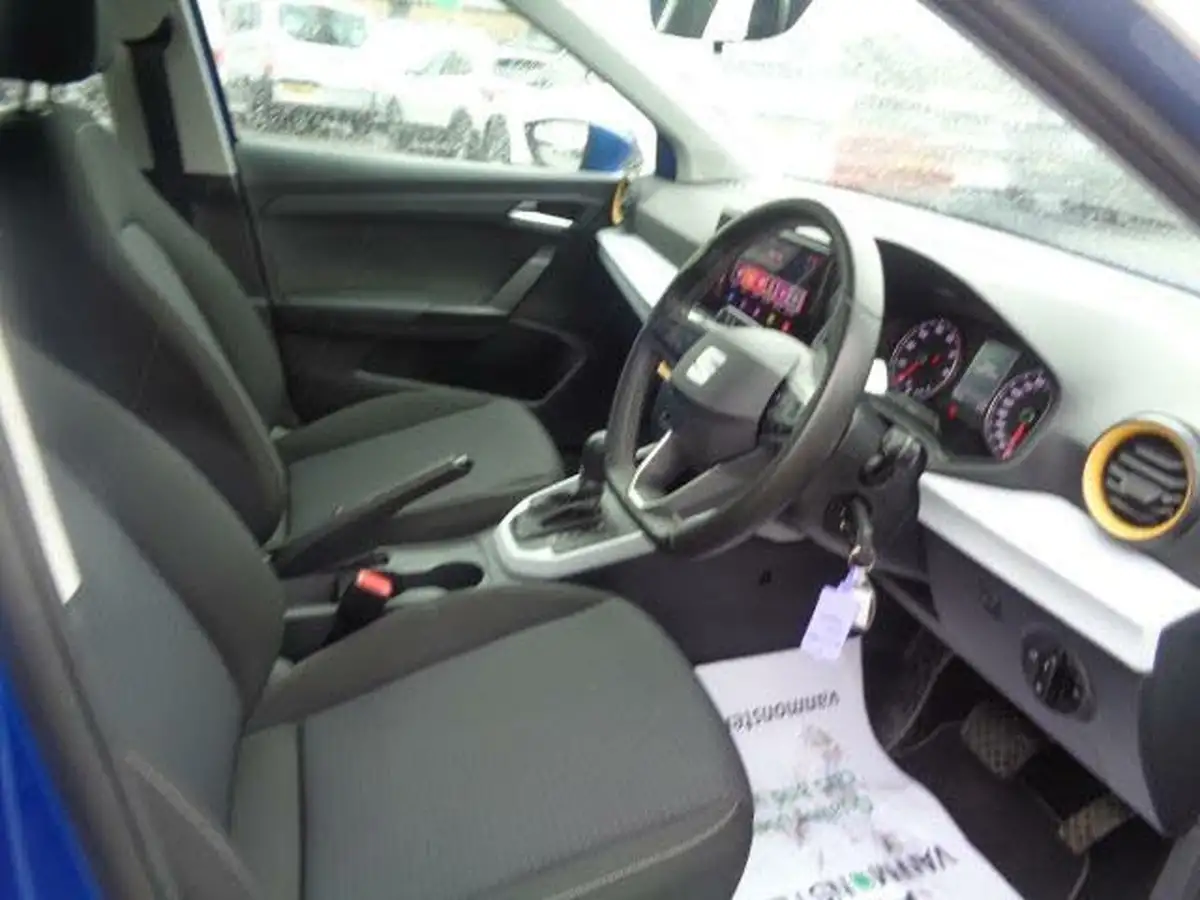 2022-seat-arona-10-tsi-se-technology-big-15