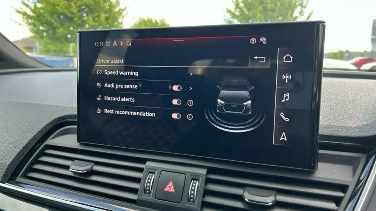 2022-audi-q5-20-45-tfsi-edition-1-sportback-big-38