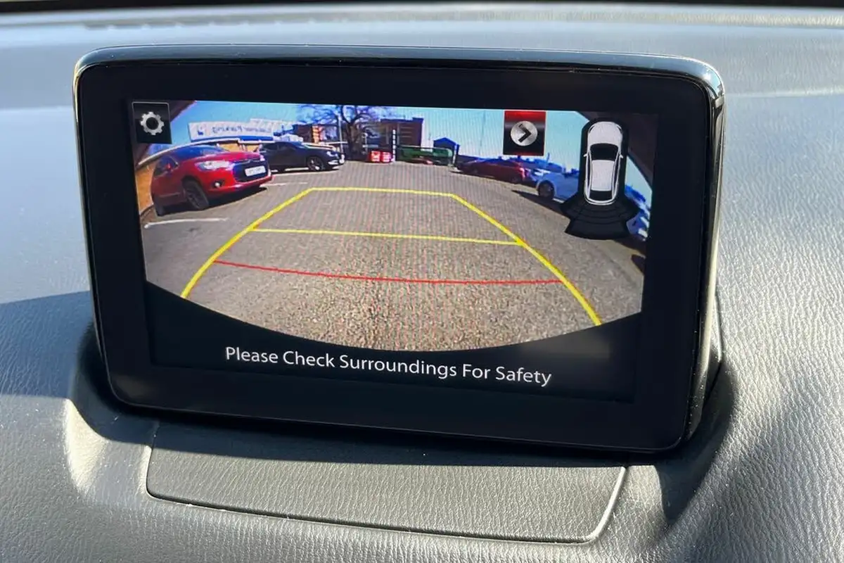 2020-mazda-mazda2-15-skyactiv-g-sport-nav-auto-big-14