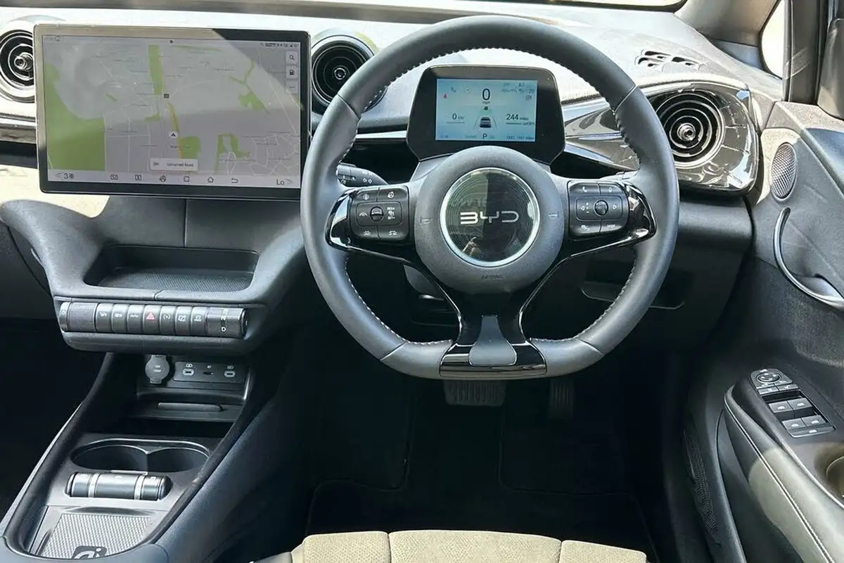 2024-byd-dolphin-e-design-big-41
