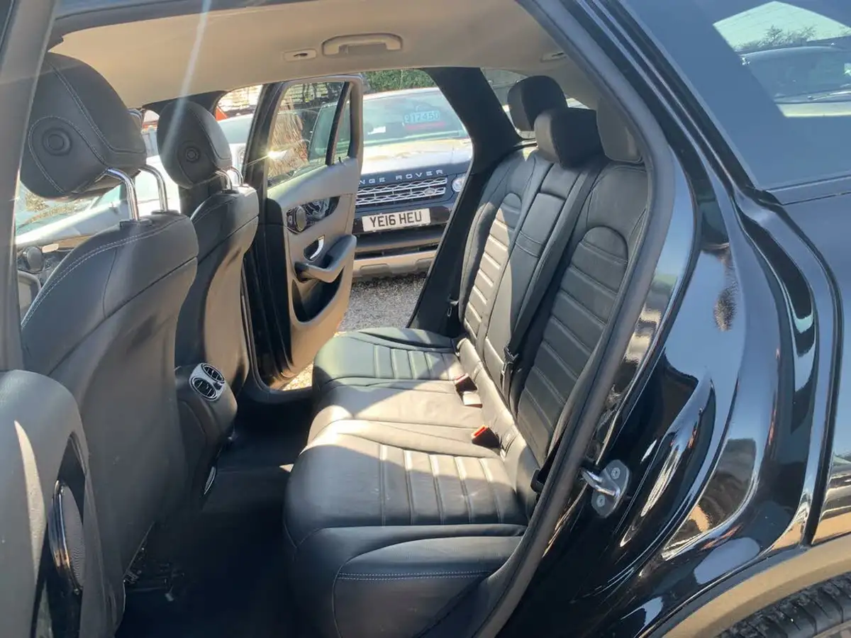 2018-mercedes-benz-glc-class-20-glc250-urban-edition-big-37