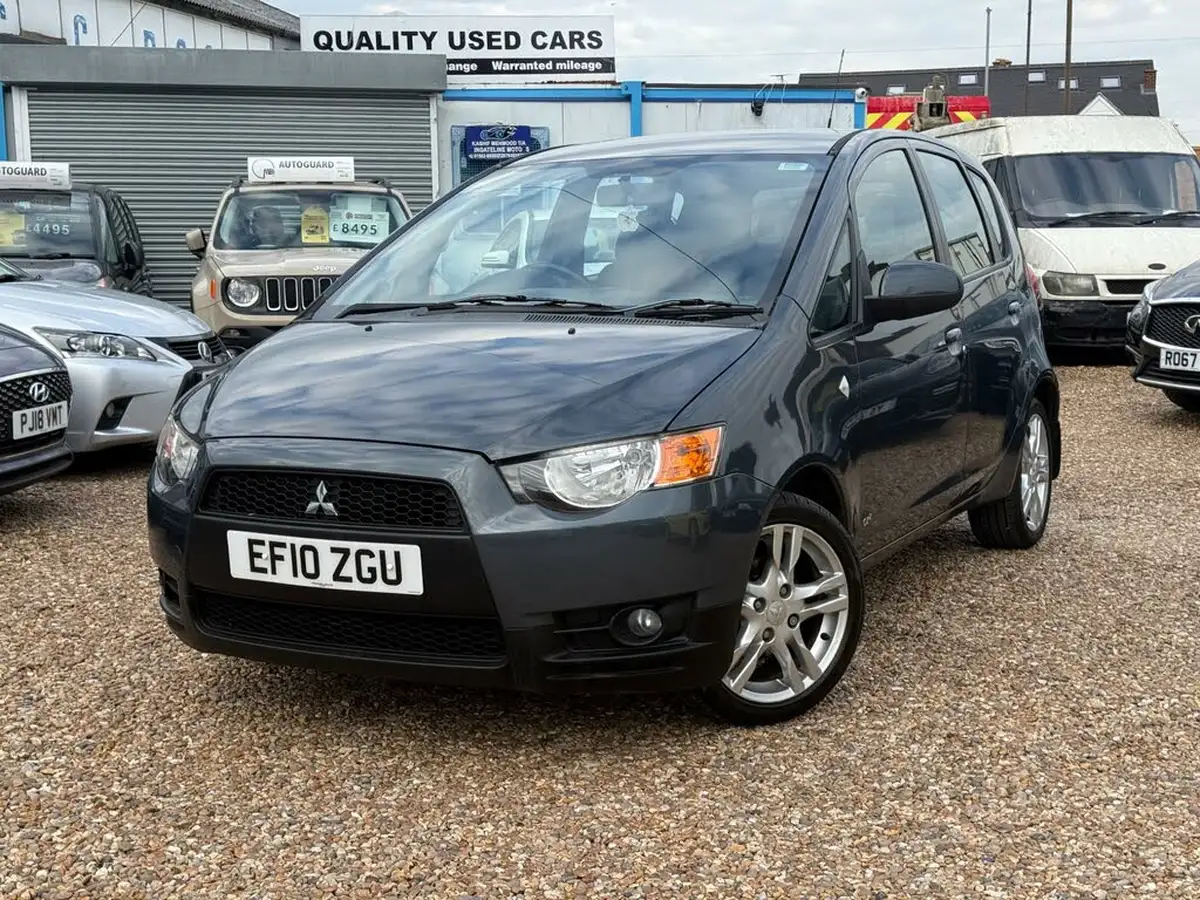 2010-mitsubishi-colt-13-cz2-5d-amt-big-1