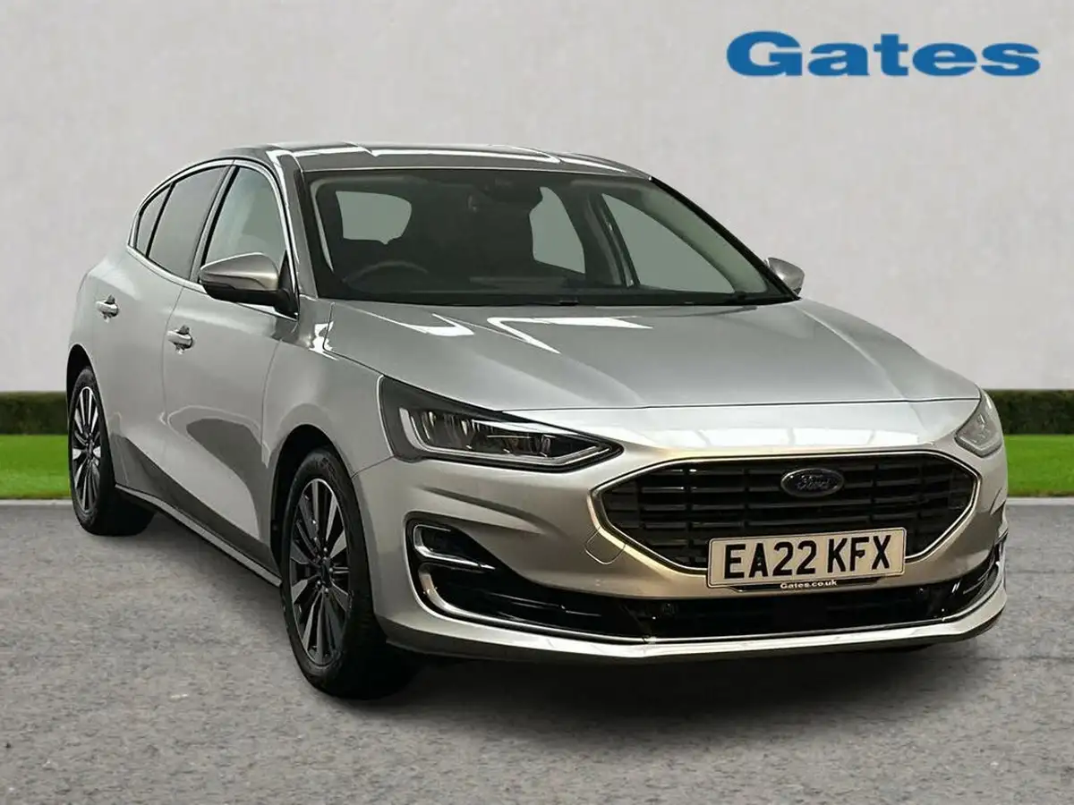 2022-ford-focus-10t-titanium-vignale-125ps-hatchback-big-0