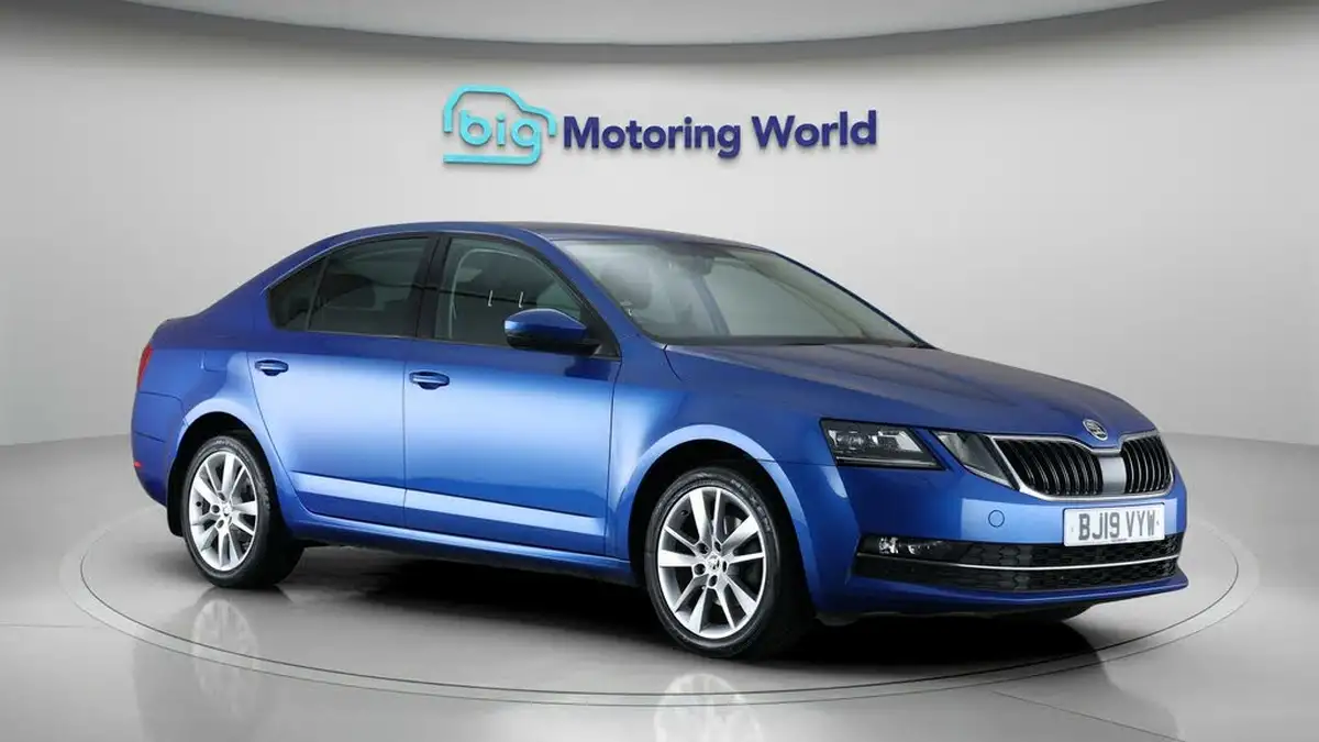 2019-skoda-octavia-15-tsi-se-l-hatchback-dsg-big-1