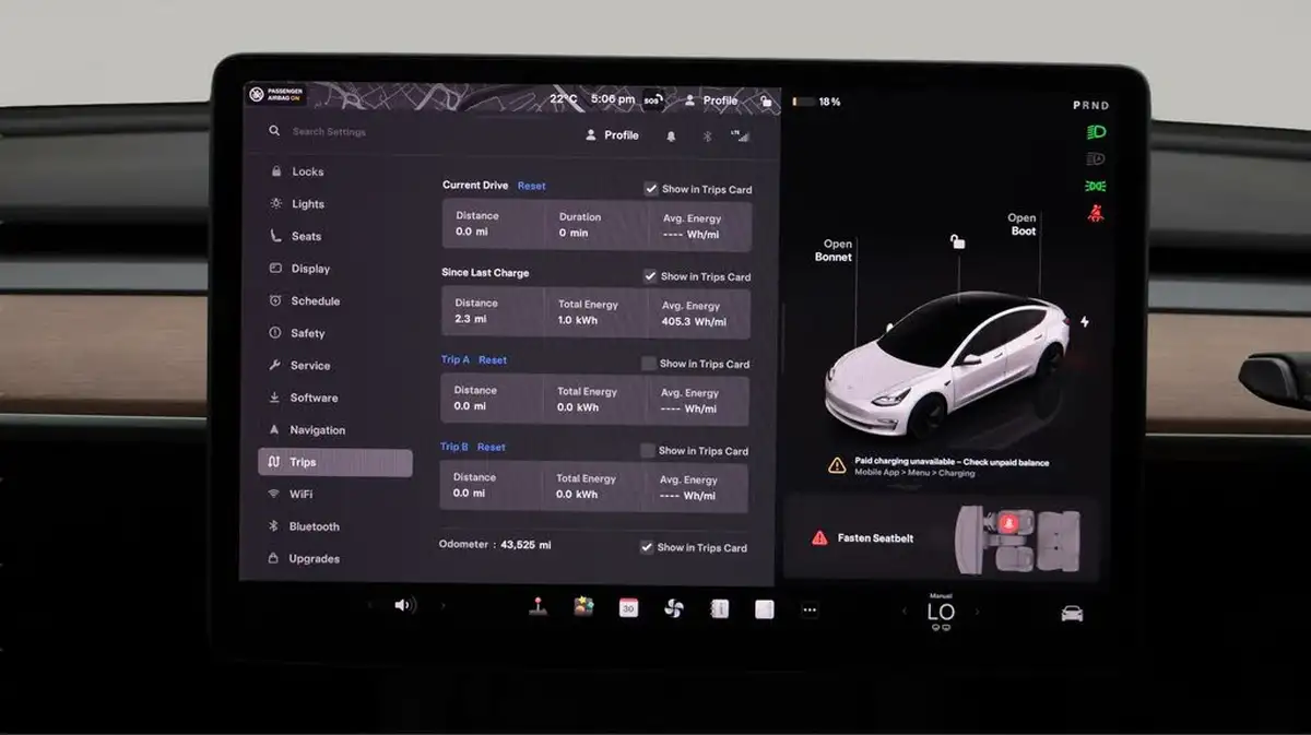 2022-tesla-model-3-e-rwd-big-10