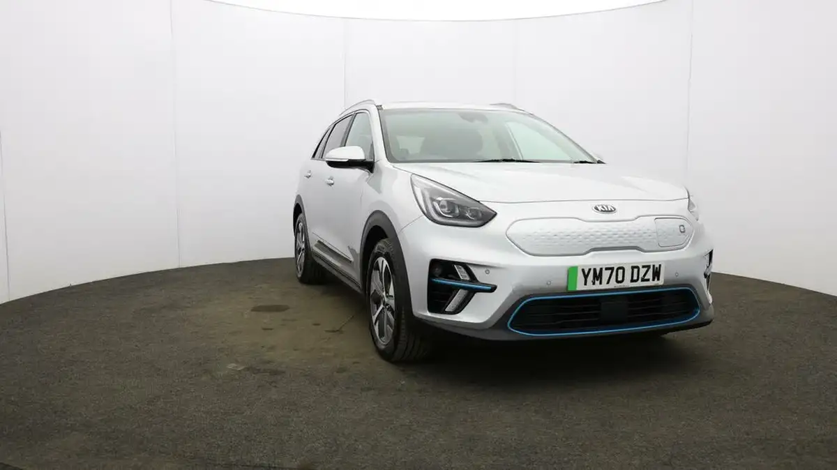 2021-kia-e-niro-ev-4-big-37