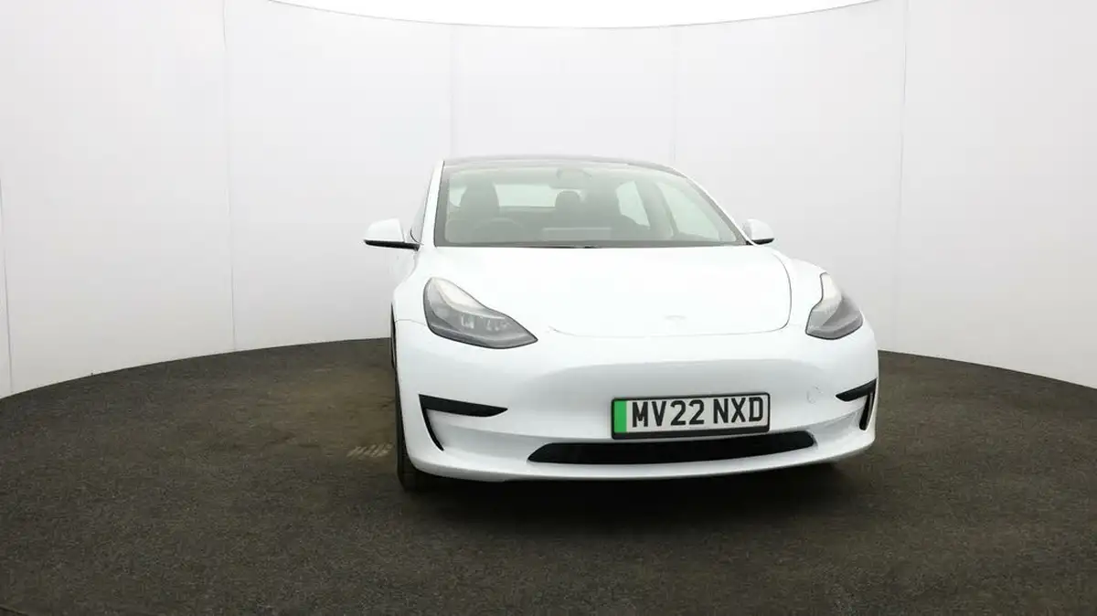 2021-tesla-model-3-e-standard-plus-big-35