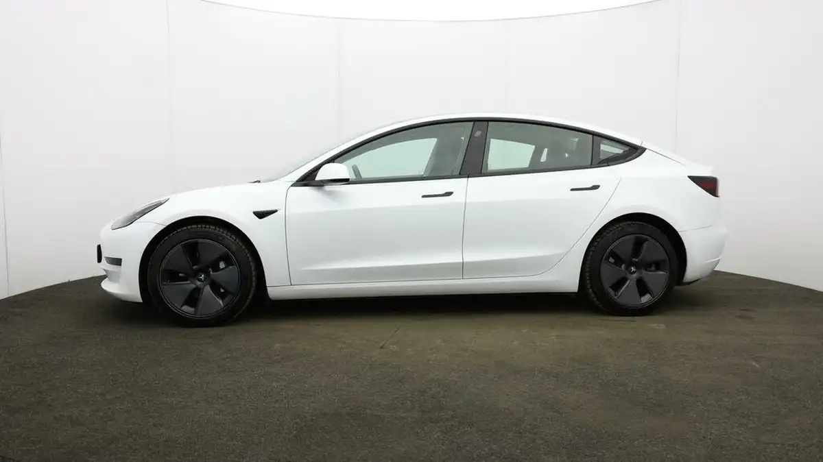 2021-tesla-model-3-e-standard-plus-big-63