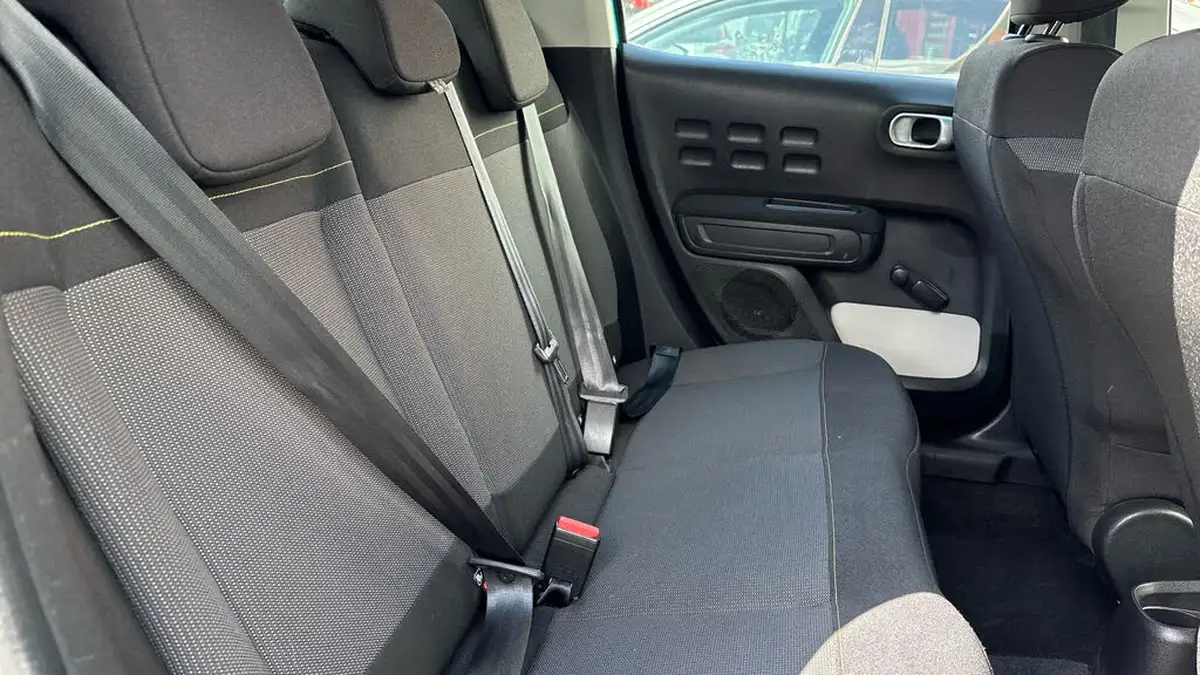2021-citroen-c3-12-puretech-sense-big-31