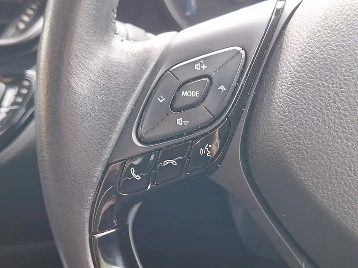 2021-toyota-c-hr-20-vvt-i-design-big-11