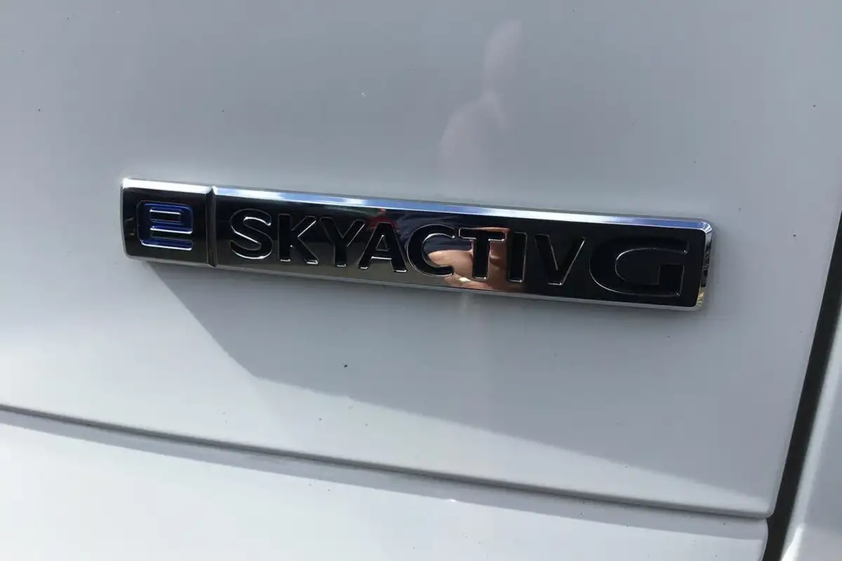 2022-mazda-cx-30-20-e-skyactiv-g-se-l-big-32